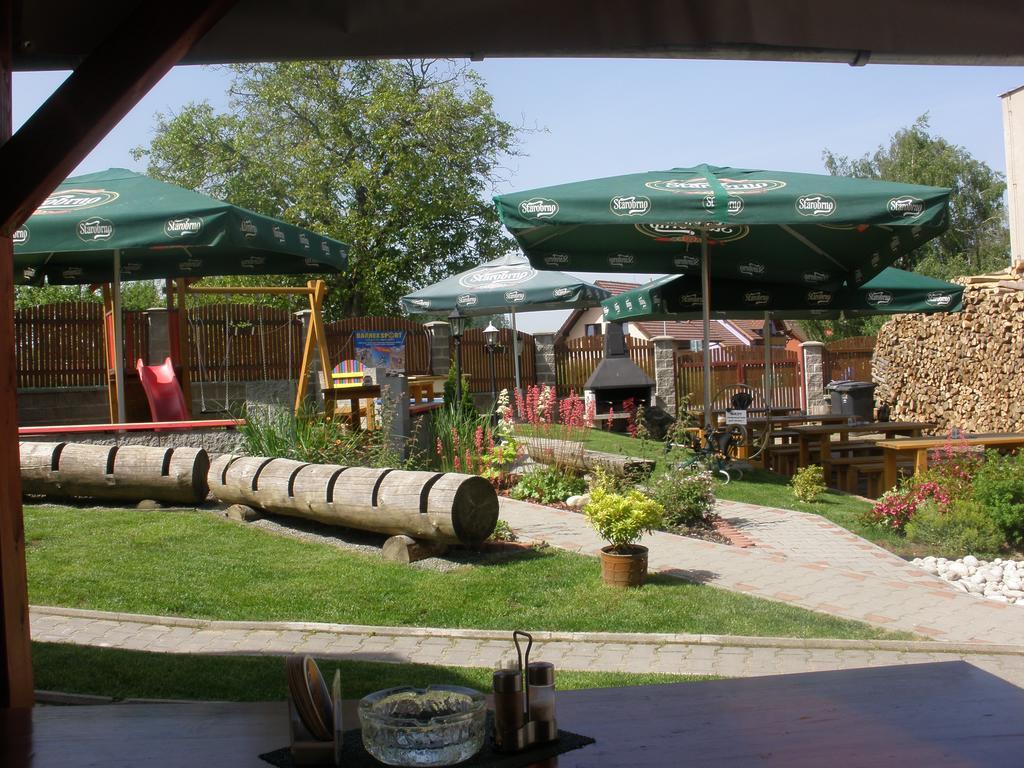 Penzion Rakovec Bukovinka Extérieur photo
