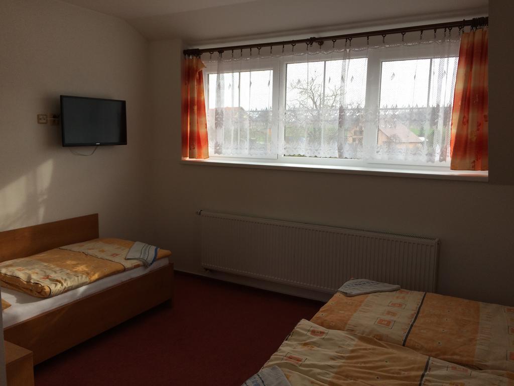 Penzion Rakovec Bukovinka Extérieur photo